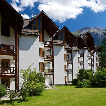 Schweizerhof Ferienwohnungen Lenzerheide 2 Екстериор снимка